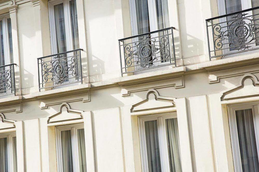Hotel De La Cite Rougemont Paris Exteriör bild
